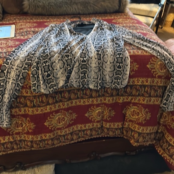 Express top - Picture 3 of 3